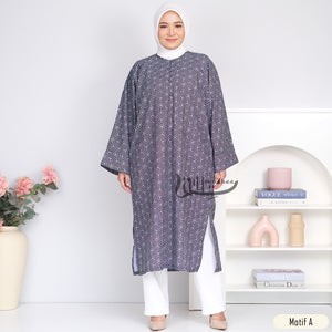 Safia (Monochrome)