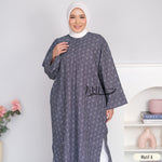 Safia (Monochrome)