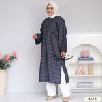 Safia (Monochrome)